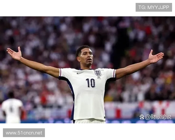 萨卡 vs 贝林厄姆:核心角色定位与战术适配差异 萨卡 vs 贝林厄姆:核心角色定位与战术适配差异