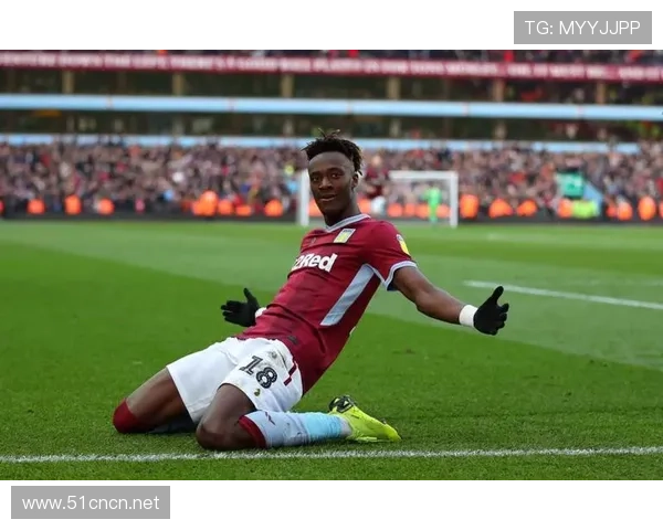 沃特金斯是否顶级前锋:终结效率与强强对话表现分析