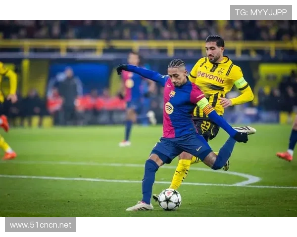 拉菲尼亚在巴萨争议不断的战术角色与表现解析