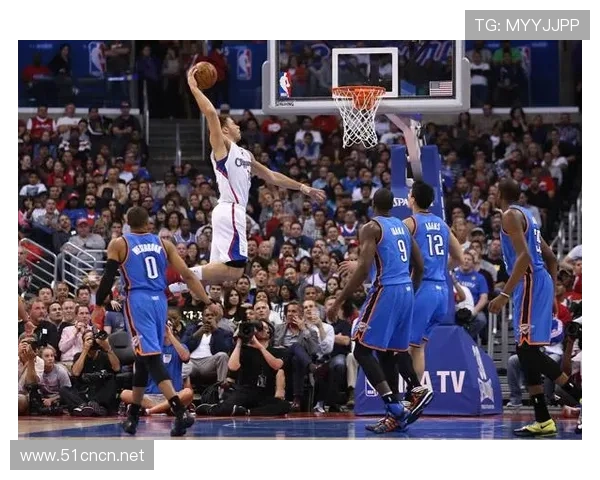 布雷克格里芬突破效率提升助快船关键时刻拉开比分差距