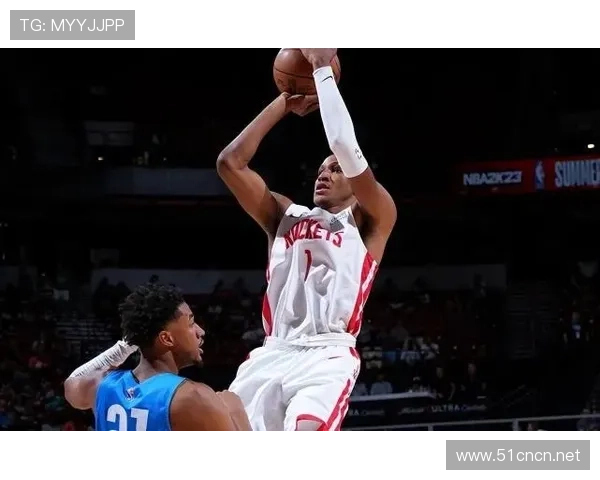 霍姆格伦挡拆拉开空间提升球队进攻效率明显